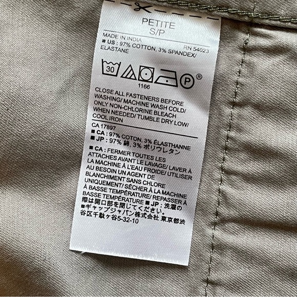 Banana Republic Camo Utility Jacket Petite Size Small - Picture 14 of 16